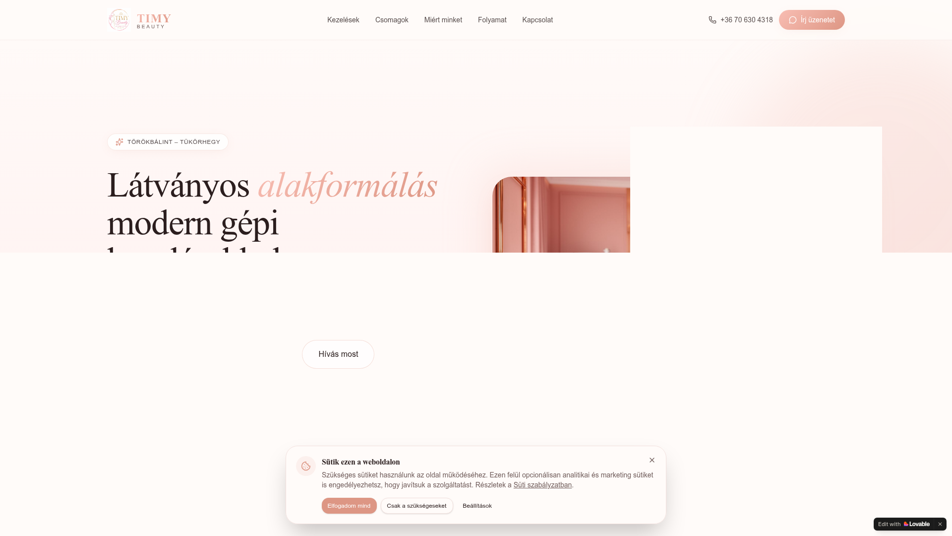 Timy Beauty törökbálinti szépségszalon weboldalának kezdőoldala — rózsaszín, elegáns dizájn alakformálás kezelésekkel